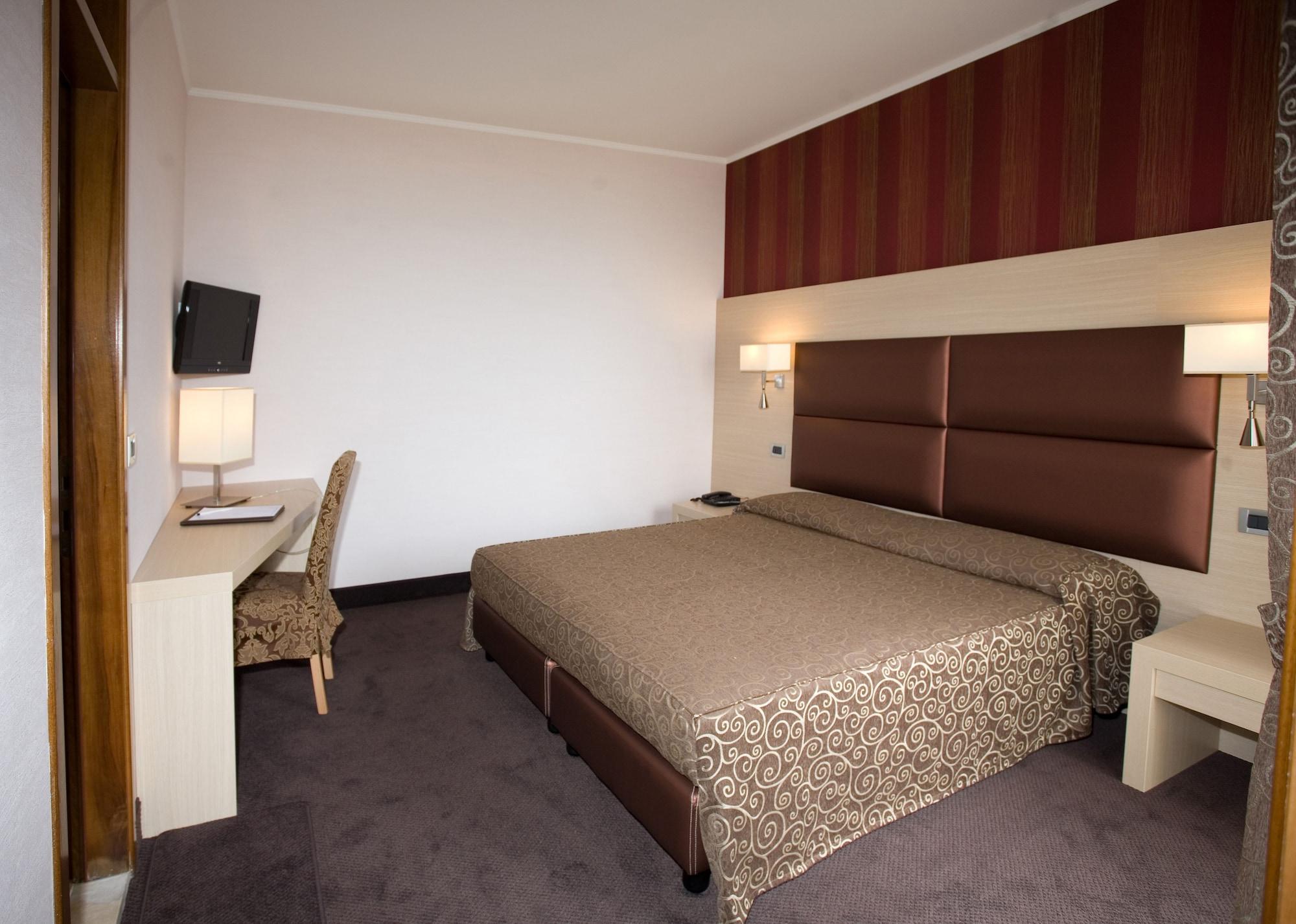 Hotel Rivamare Lido di Jesolo Esterno foto