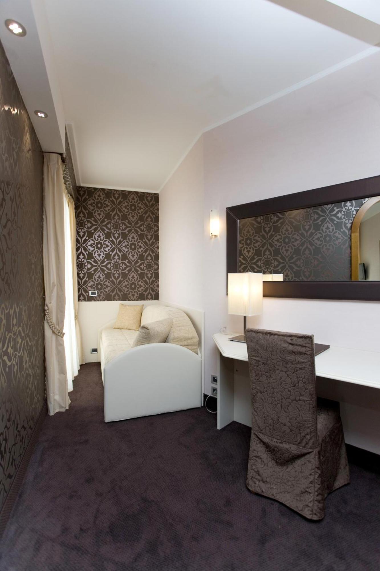 Hotel Rivamare Lido di Jesolo Esterno foto